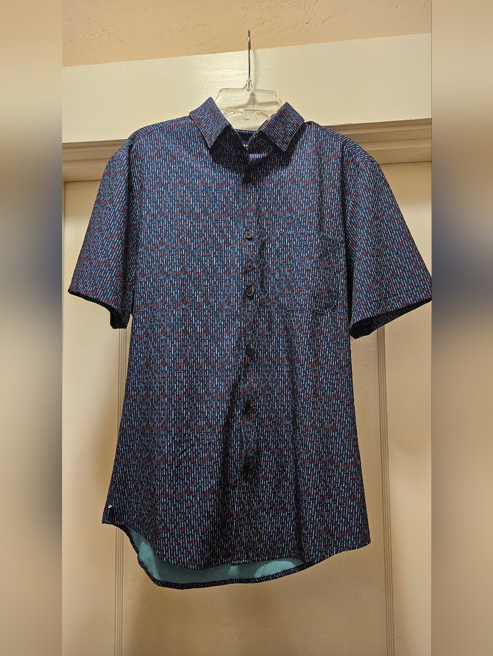 Mizzen+Main Leeward Small Trim Fit Navy Short-Sleeve Shirt with Red Detail